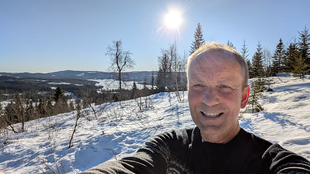 Skumsjøen bakenfor