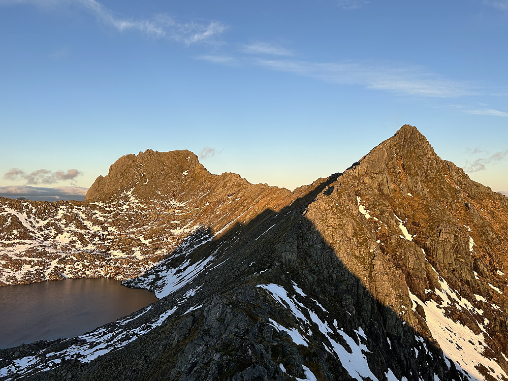 Skitnefonnegga nord og Hetta
