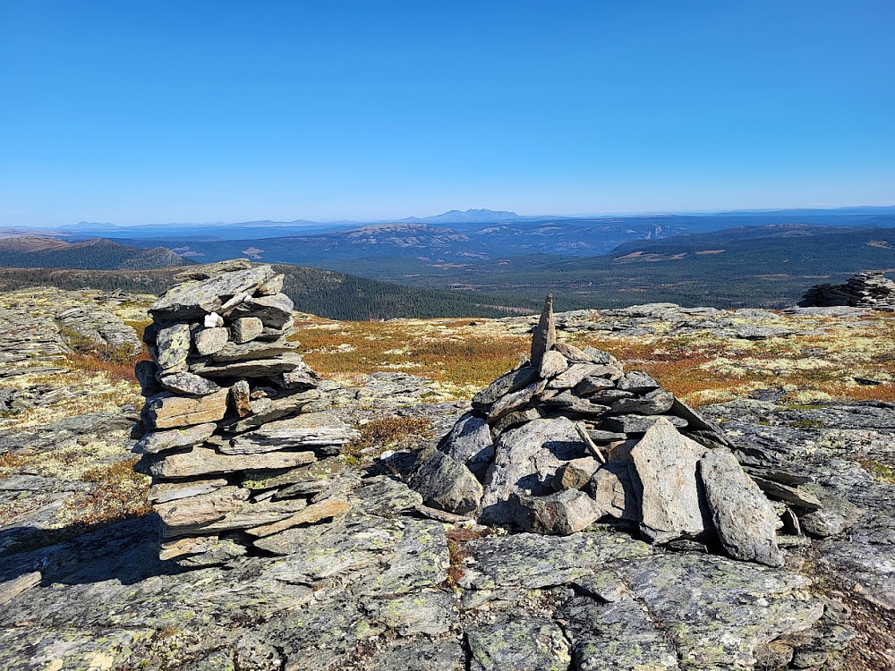 På Skjerdingfjellet mot Rendalssølen