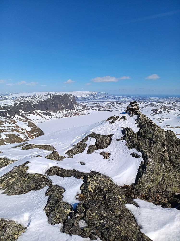 Mot Stolsbergi fra Skorpetinden.