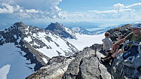 BeHe_20250719_687be847a4623.jpg