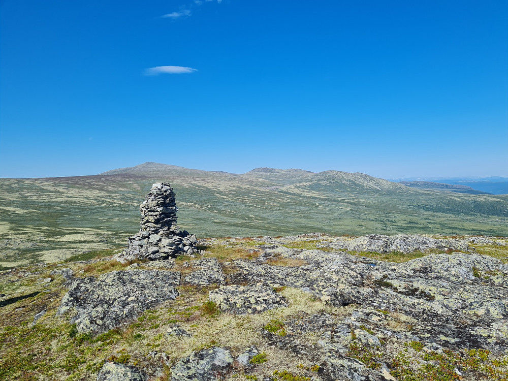 På NordreSilikampen, mot Saukampen