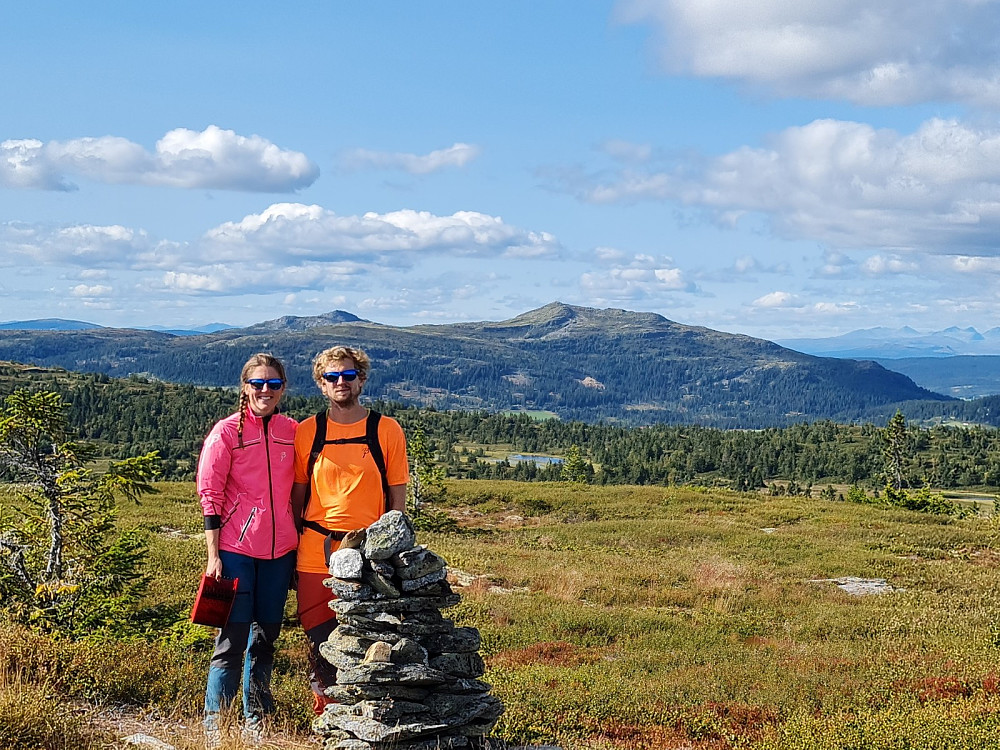 På Skinnfjellet, mot Svangkampen