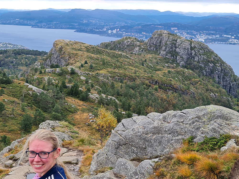 Mari mot de to toppunktene på ryggen nordover vi ikke hadde tid til idag