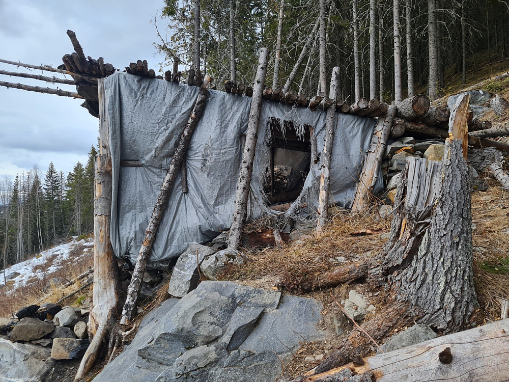Gapahuken i Balberglia, ikke akkurat noe vakkert byggverk