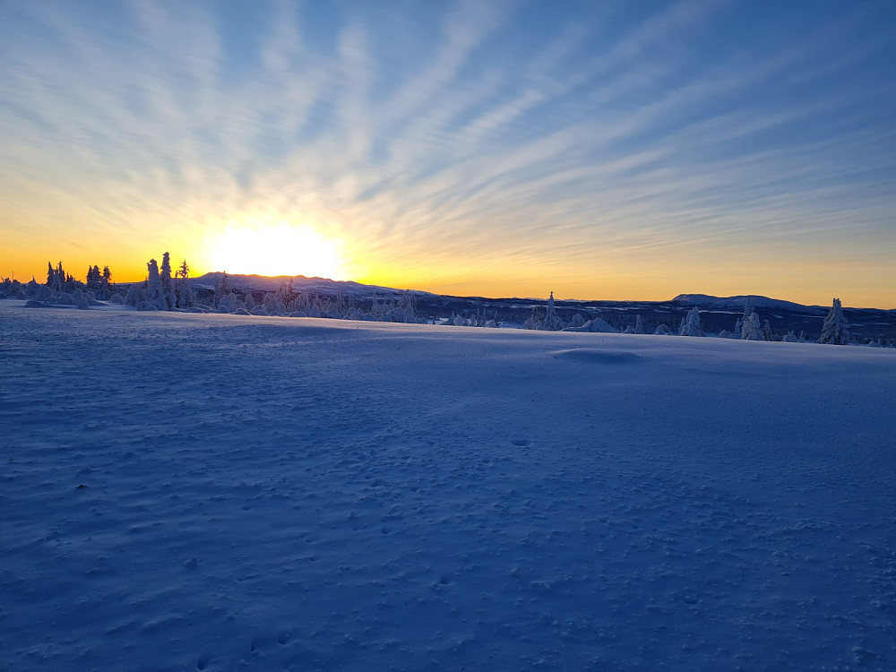 Solnedgang over Synnfjellet