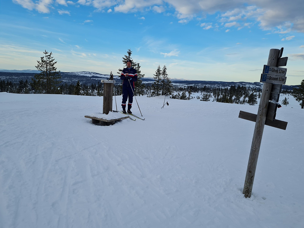 På Målifjellet, mot Brumundkampen