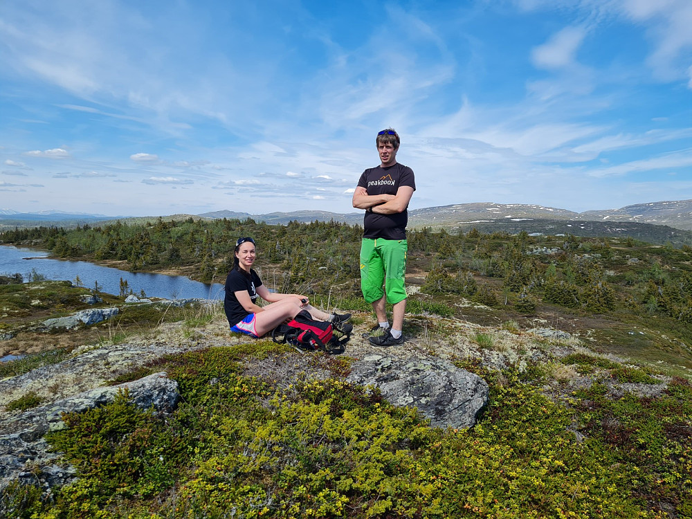På Sør for Øvre Hesttjønnet 967 moh, med Øvre Hesttjønnet bak