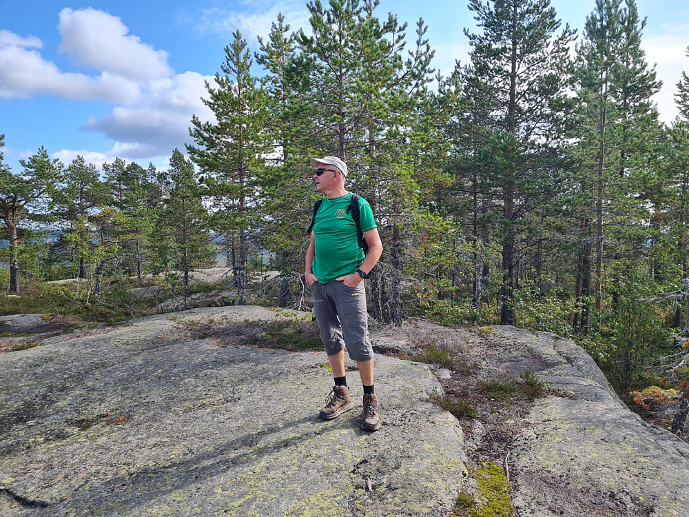 Knut på Tretjernåsen, 579 moh