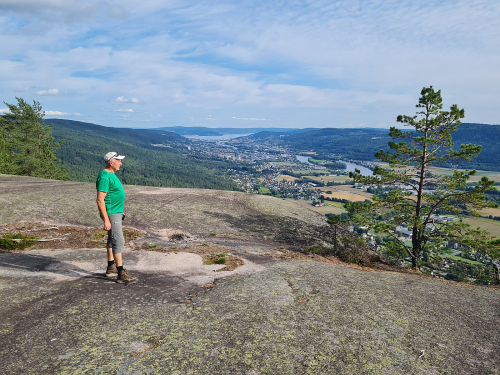 På Knaben, 368 moh