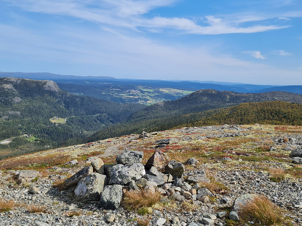 på Gruvfjellet, mot Nesetrona, Svatsum og Sekken