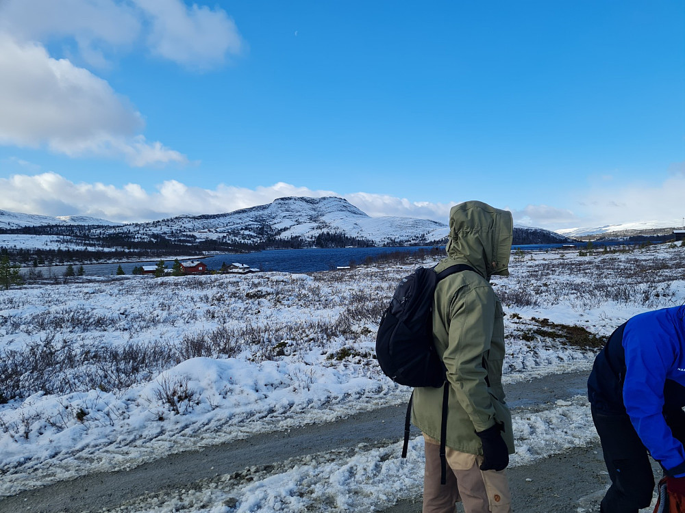 Svartfjellet midt i bildet