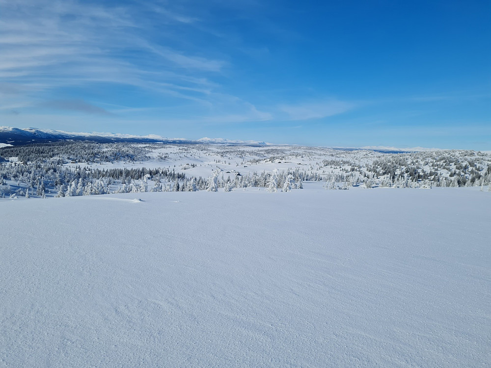 Mot Nysetra fra Toftfjellet sørvest