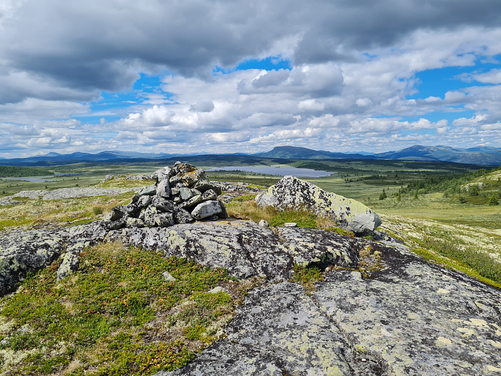 Søre Mossfjellet, mot Mossjøen og Ongsjøfjellet