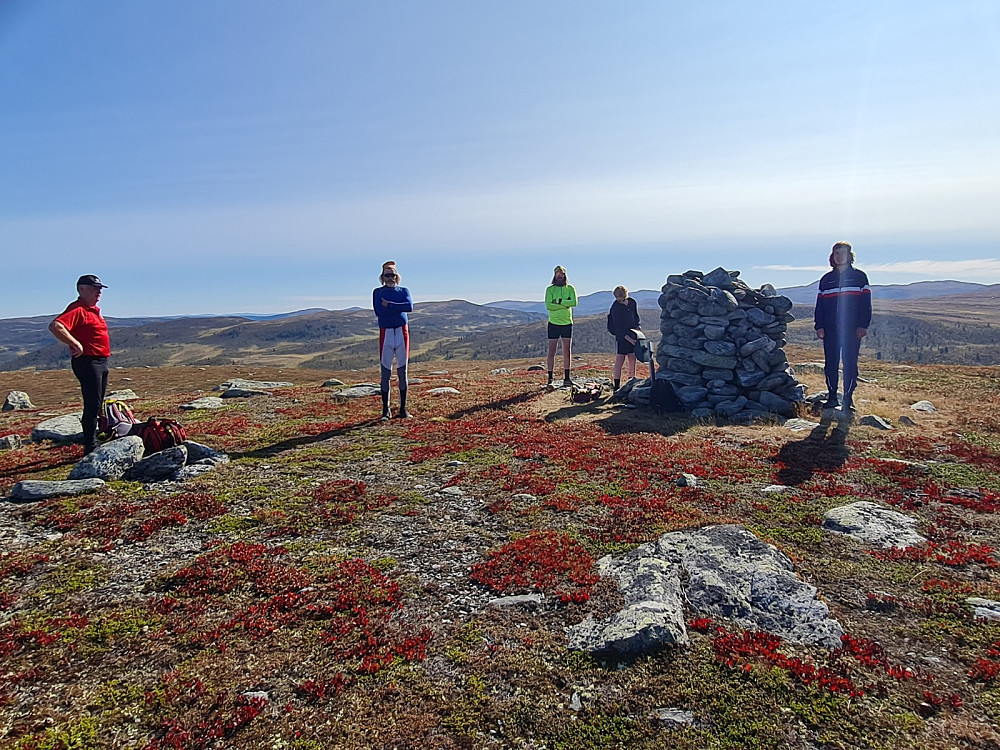 Skruvdalstind