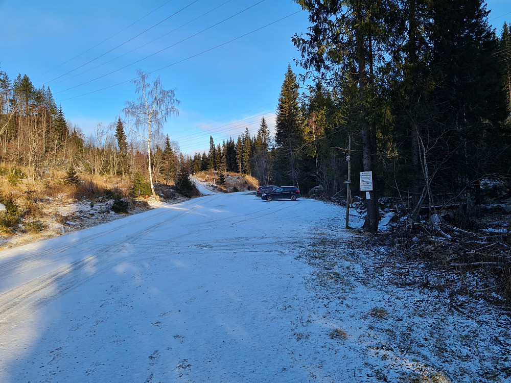Parkeringsplassen i Balbergskaret