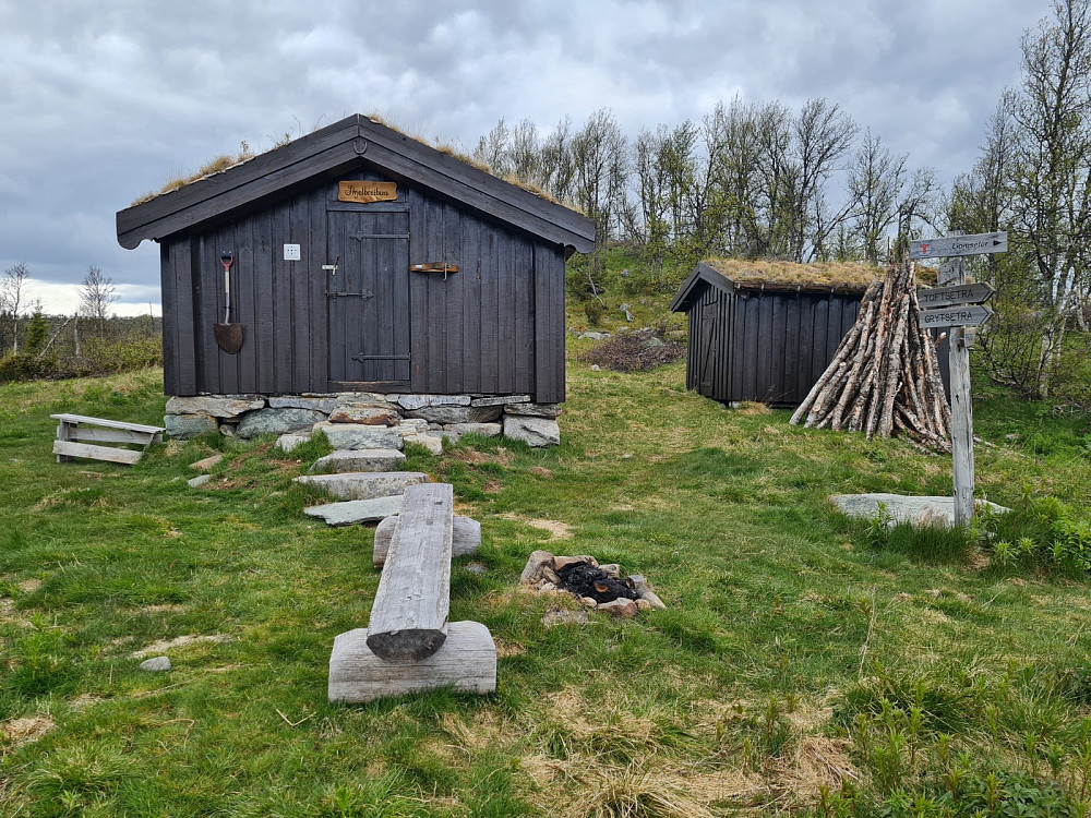 Skjelbreidsbua