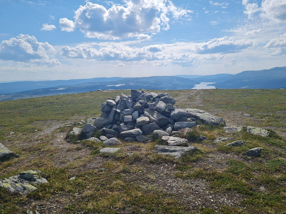 Snuen, mot Synnfjorden
