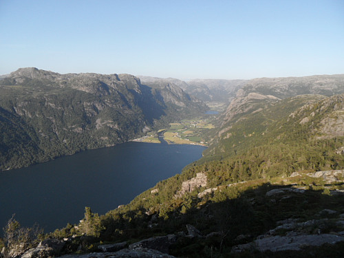 Fra same topp mot Frafjord.
