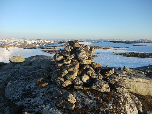 På Gaupefjellet i 21.30-tida. Fidjaknutane 1118 i bakgrunnen lengst t.h.