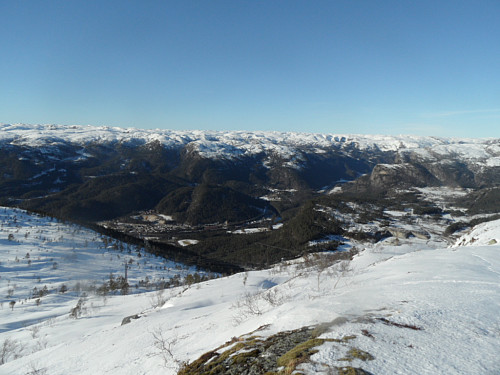 På veg mot Stakkhomfjellet med utsikt ned til Tonstad.