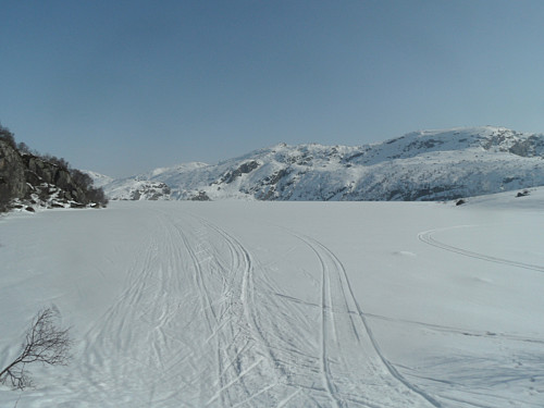 Barbuvatnet 572 moh.