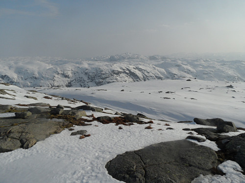 Sørover mot Mjåvassknuten 843.