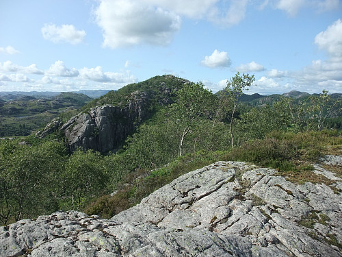 På Stien med Kjertåsen i bakgrunnen.