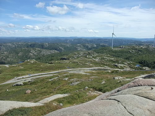 Søraust mot Frøytlandsveten 535 i Kvinesdal i det fjerne.