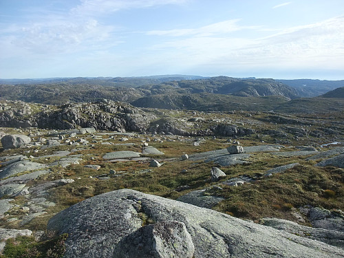 Sør-sørvest mot Skykula 906 i bakgrunnen.