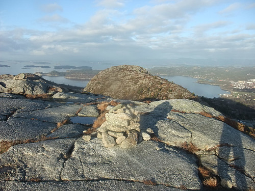 På Sørafjellet med Høgafjell bak.