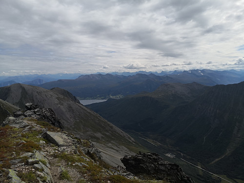 Nordaustover frå Trolltinden