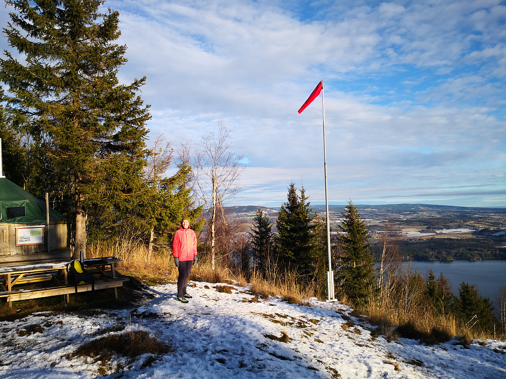 Kristine på utkikksplassen