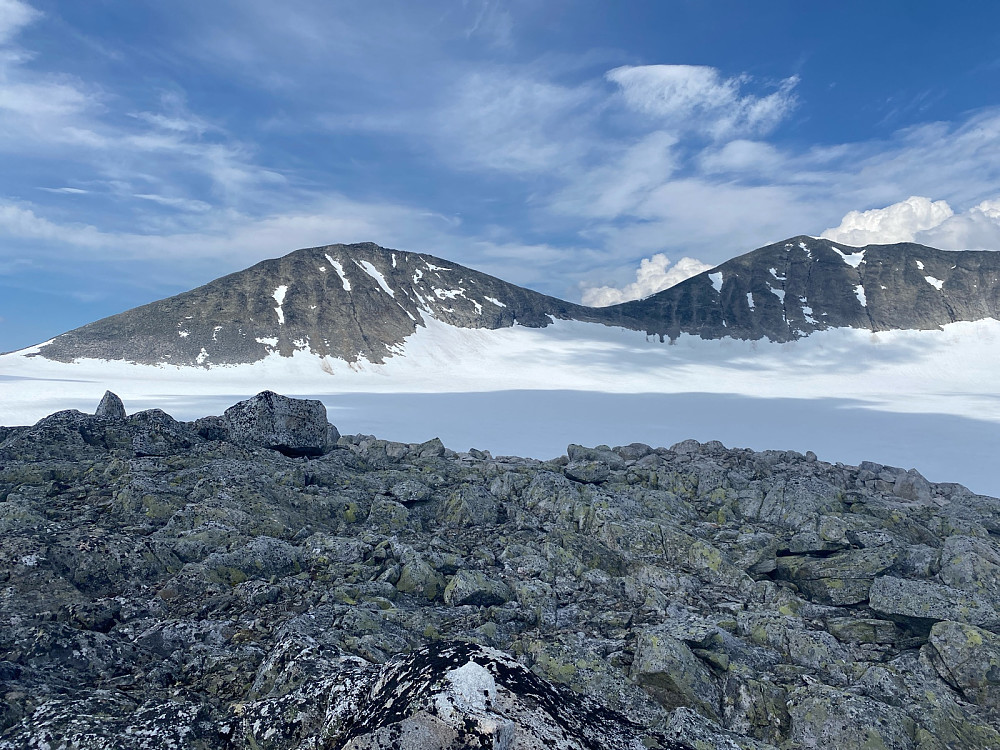 Toppen av Sør for Høybrean (1826moh) med de Vestre Hestbrepiggene.