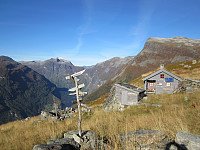 Line_20220802_62e8caee42c92.jpg