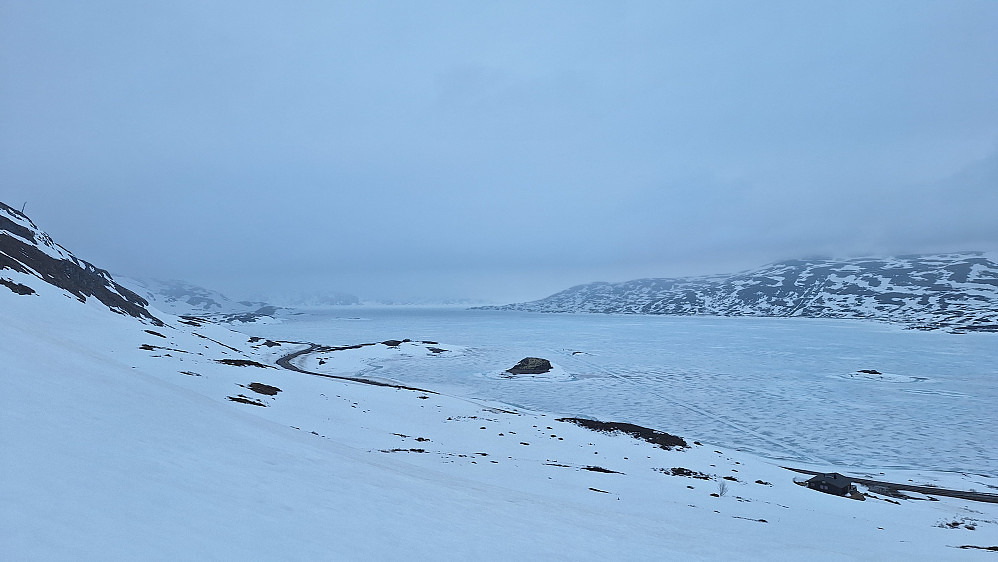 Tyintåke.