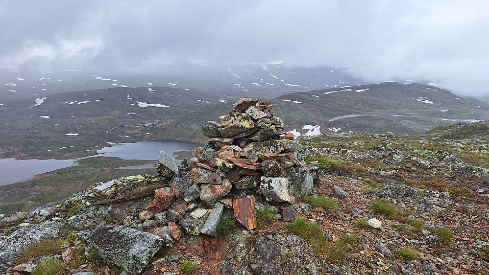 Mot Slettefjell.
