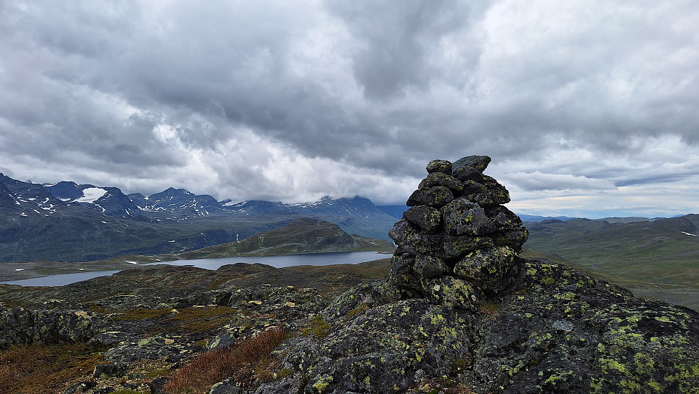 Drylleberget med Dryllenøse bak.