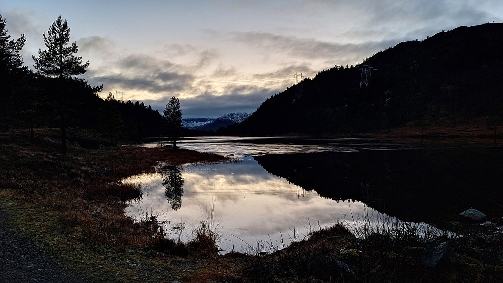 Skaudalsvatnet.