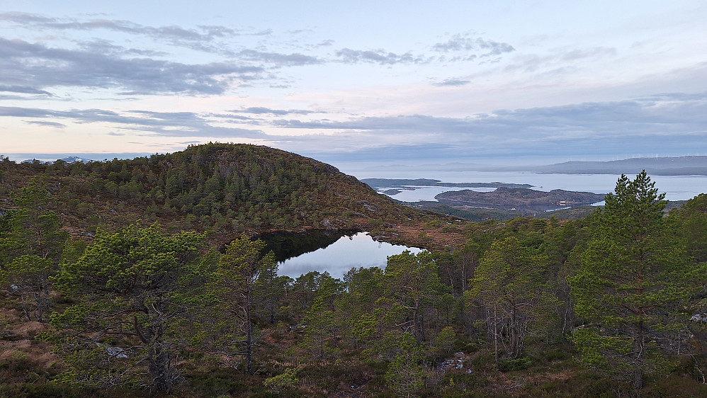 Litlvatnet. Stille før stormen. 