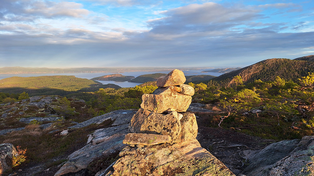 Snekkvikfjellet. 