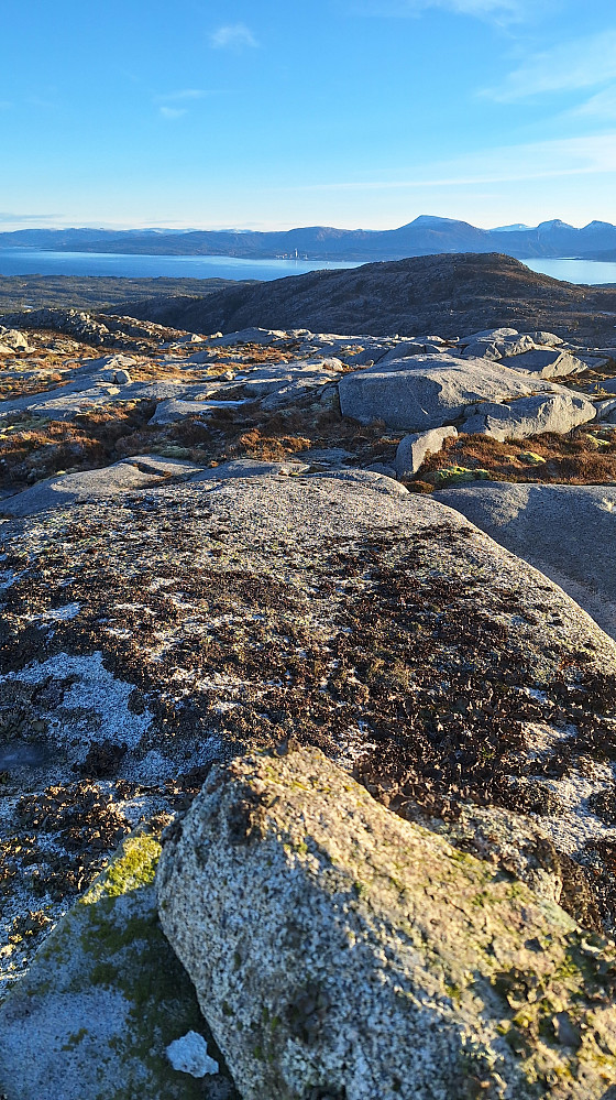 Skårfjellet vest.