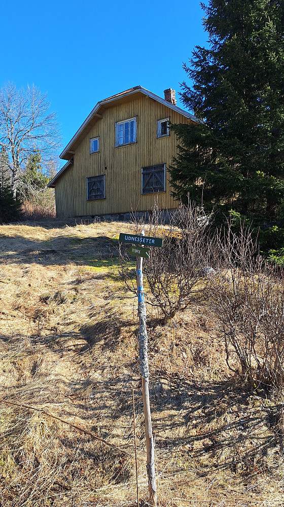 Udnessæter. 