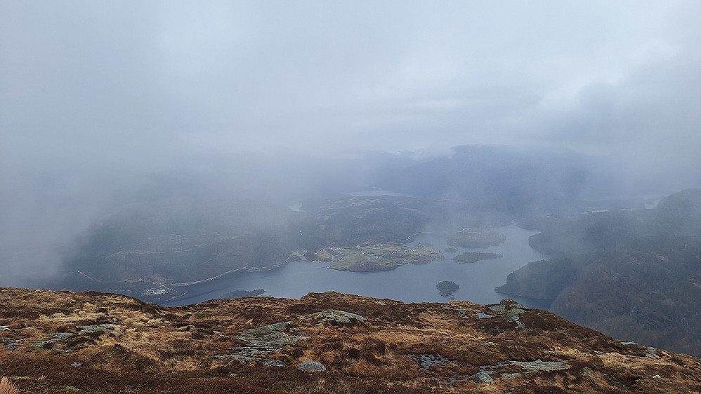 Utsikt nordøstover.
