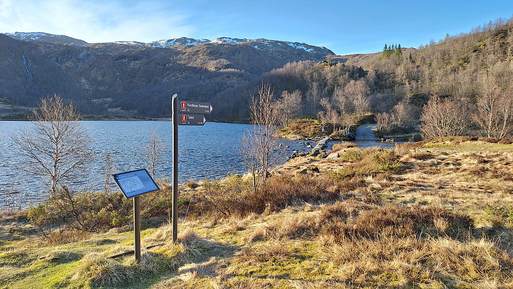 Turstart Steiestølsvatnet.