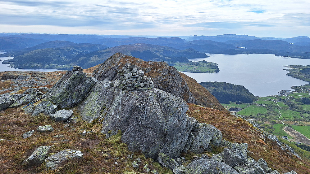 Nord for Blåfjellssåta. 