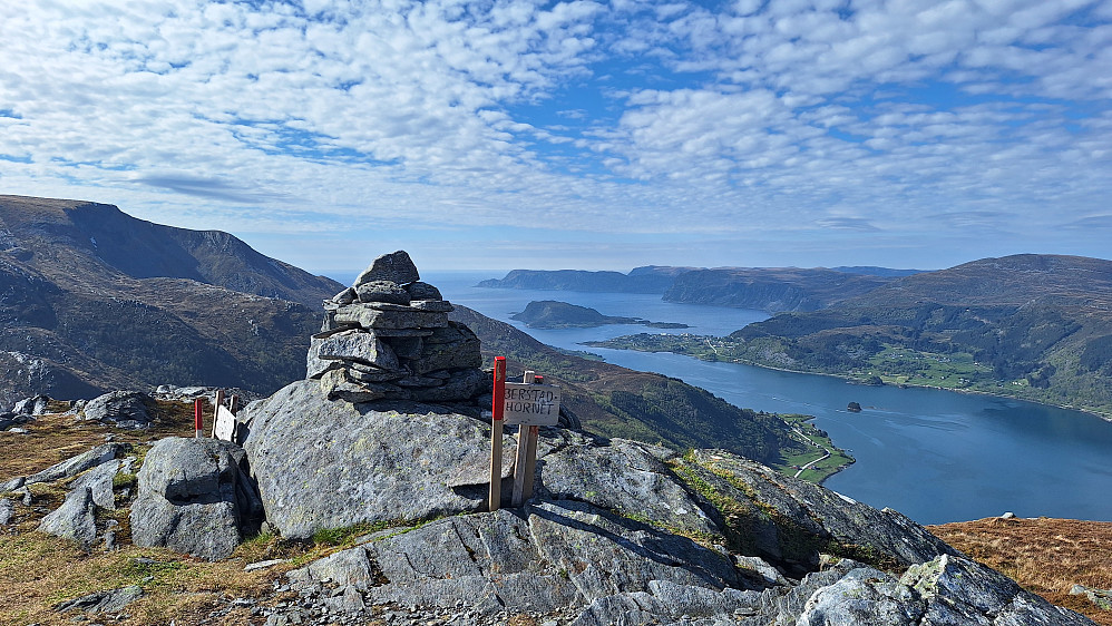 Berstadhornet mot Selje .