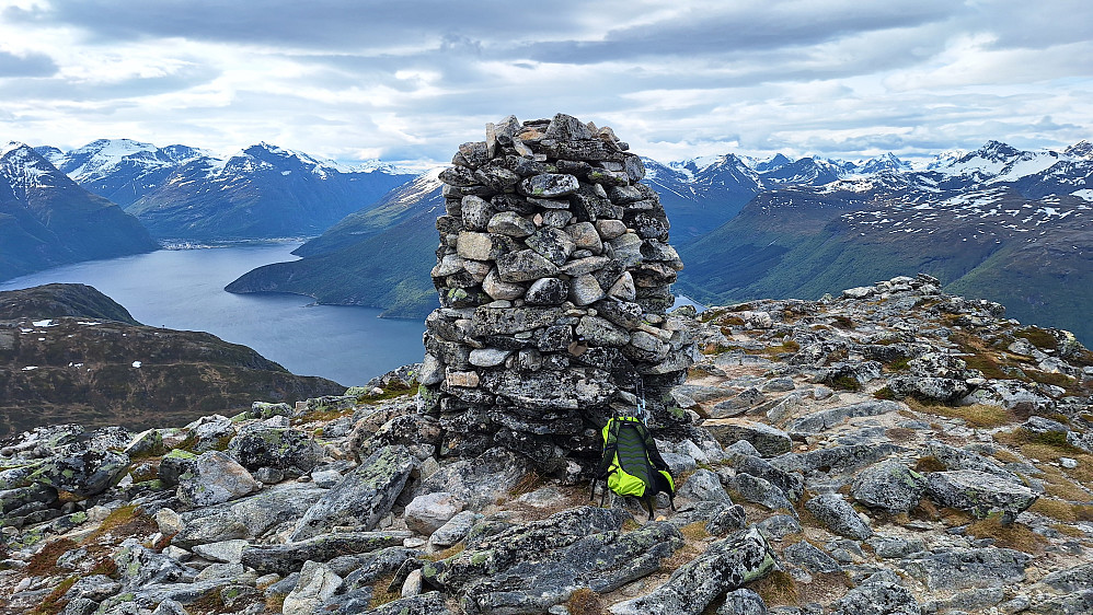 Flånebba mot Sunndalsøra. 