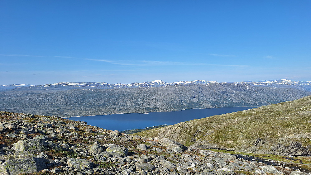 Oppover fra Aursjøen. 