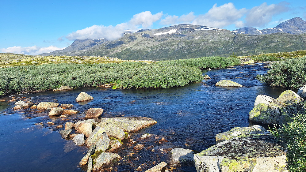 Utløpspassering Mjogsjøen.